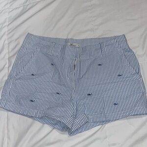 Vineyard vines women’s shorts